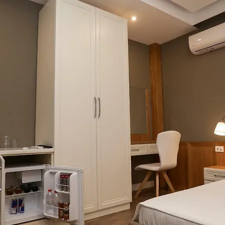Hotel Romeo Korce