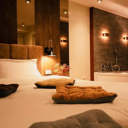 Hotel Romeo Korce