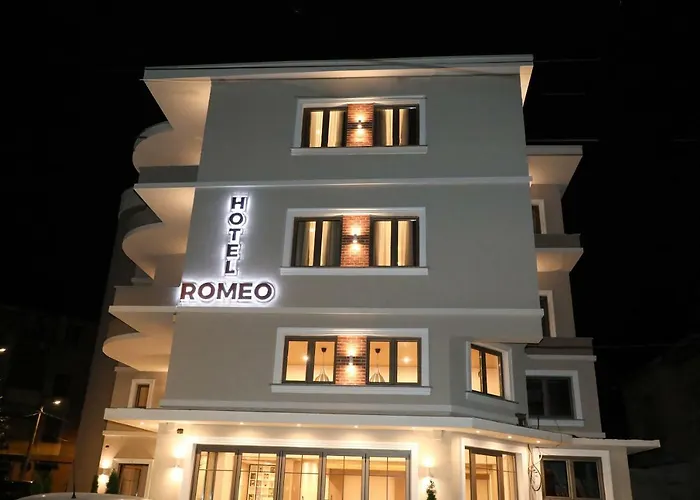 Hotel Romeo *
